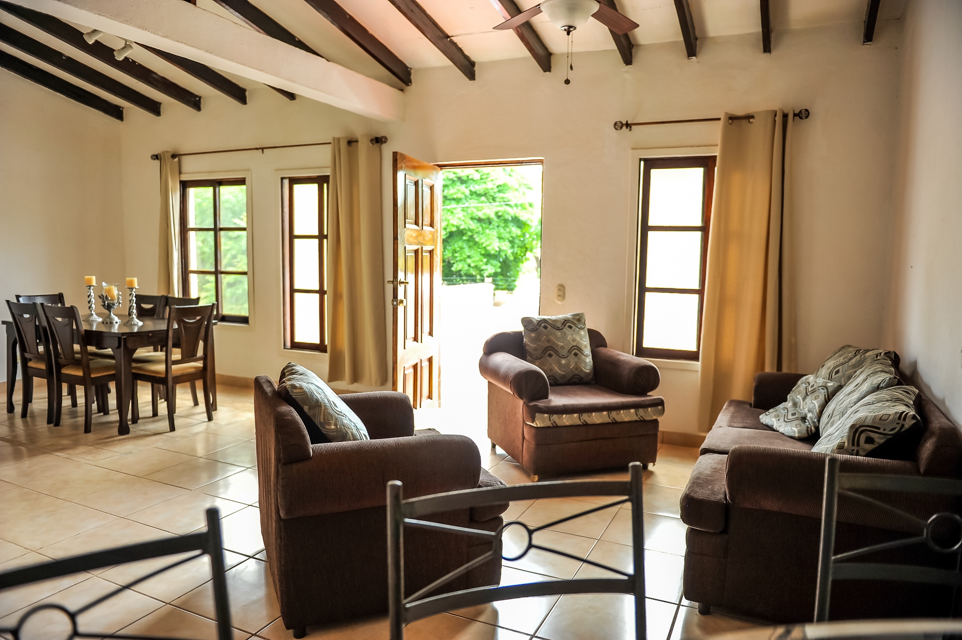 Apartamento amueblado y seguro