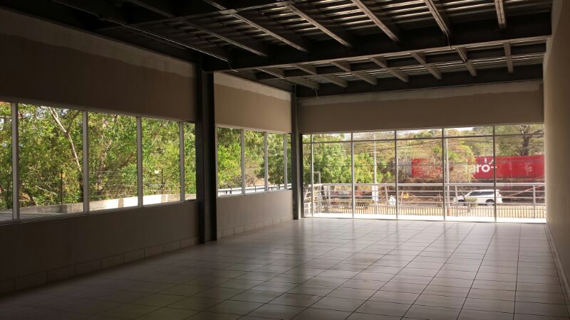 Edificio en Planes de Altamira